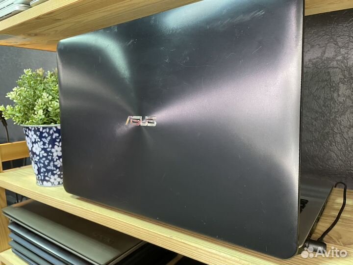 Ноутбук Asus / Core i7 / GeForce 820M / SSD