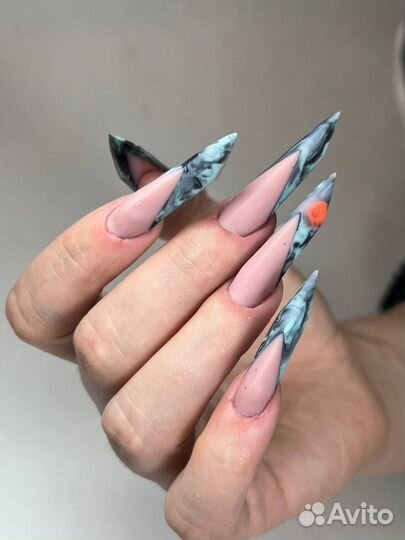 Наращивание ногтей