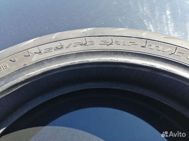 Мотошина передняя 120/70 r17