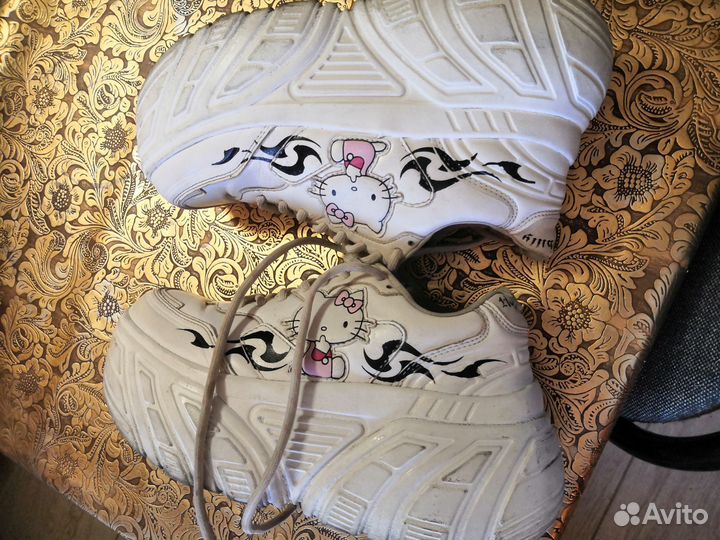 Кроссовки hello kitty оригинал