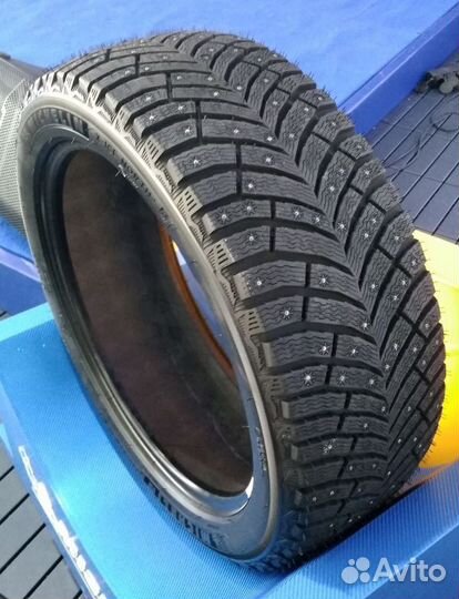 Michelin X-Ice North 4 SUV 275/45 R22 112T