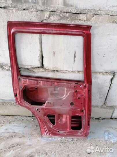 Дверь задняя левая Chevrolet niva