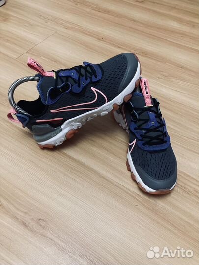 Кроссовки Nike React vision