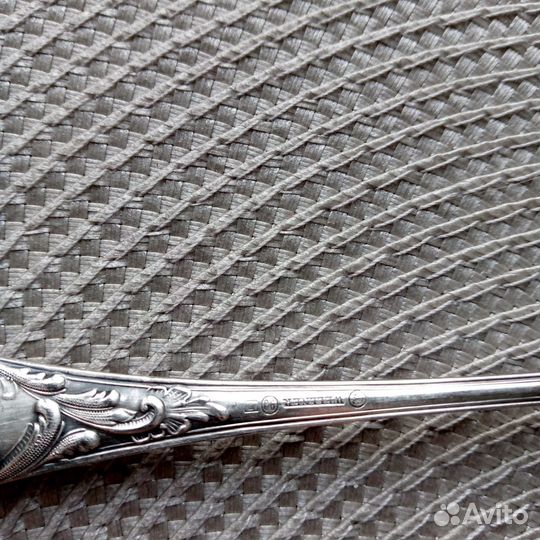 Вилка для подачи рыбы и 3 сервировочные вилки