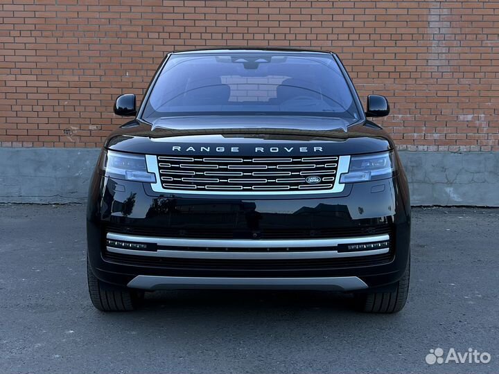 Land Rover Range Rover 4.4 AT, 2022, 301 км