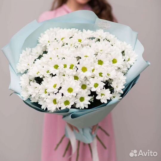 Букет из хризантем на 1 сентября