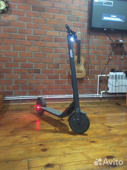 Электросамокат ninebot e22