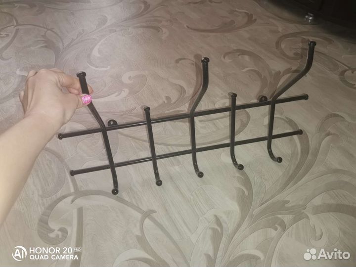 Вешалка в прихожую