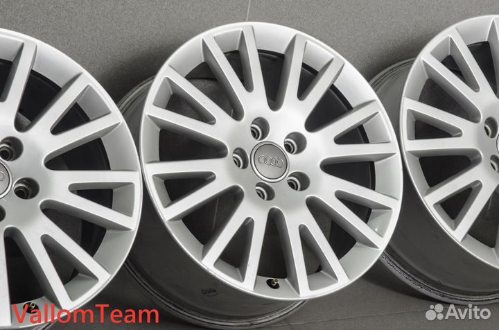 Лот UP5209319 Оригинальные 17-е диски audi