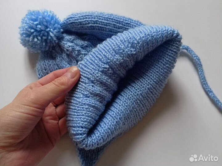 Комплект вязаный для малыша шапка снуд носочки