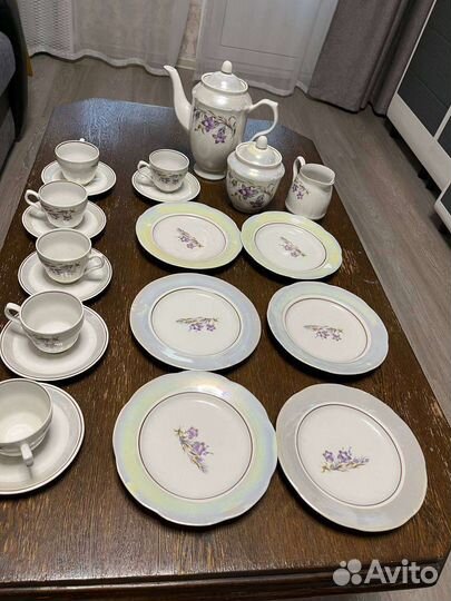 Набор столовой посуды на 6 персон