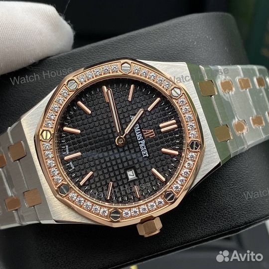 Женские часы Audemars Piguet