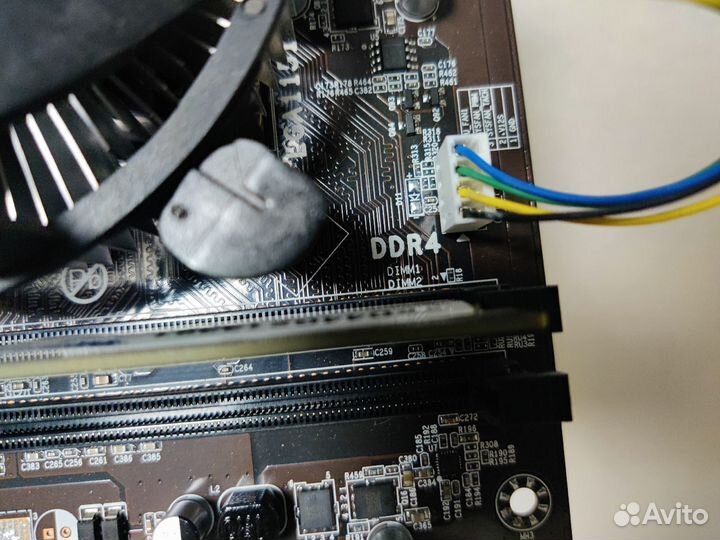 BTC B250 на 12 карт+ процессор+ озу+ кулер