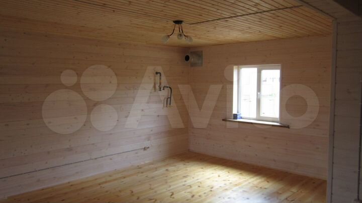 Дом 155 м² на участке 5 сот.