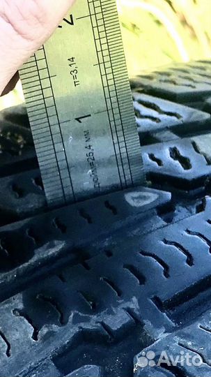Nokian Tyres Hakkapeliitta 10p 235/65 R17 F