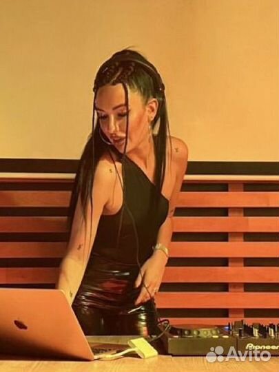 Диджей на мероприятие