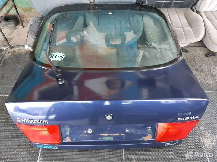 Дверь багажника Митцубиси Каризма с 95-03 г.в