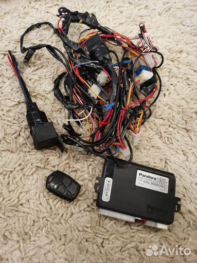 Авто сигнализация Pandora dxl 3000 б. У
