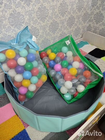 Сухой бассейн с шариками - 200 шт