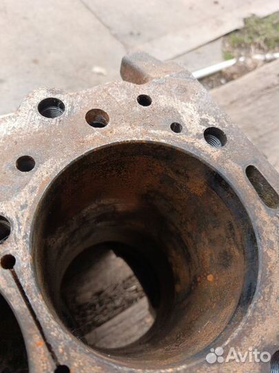 Блок двигателя 4 d56u