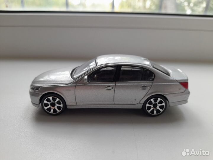 Коллекция BMW 1/43, 1/64