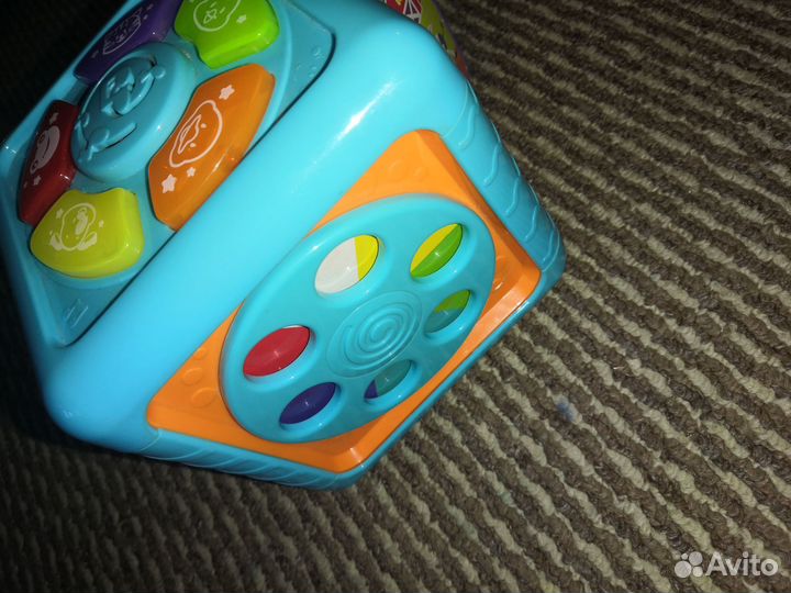 Развивающий кубик игравой