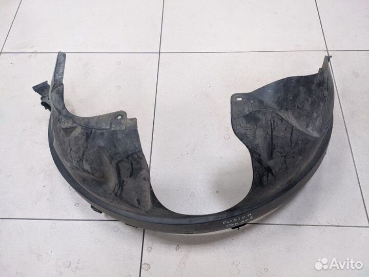 Подкрылок передний левый Ford Fusion