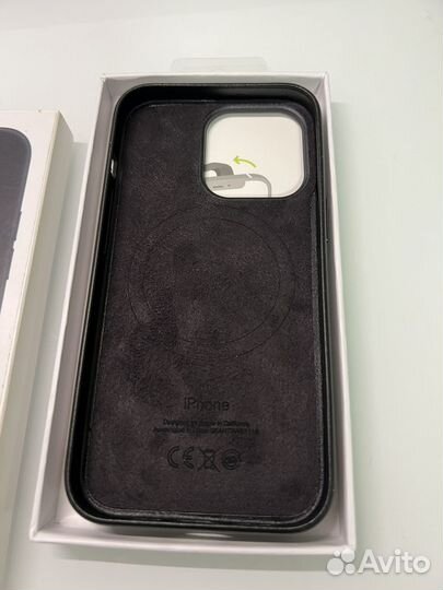 Чехол на iPhone 13 pro кожанный