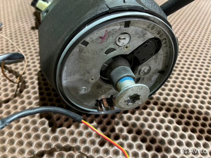 Электрорулевая колонка Mercedes-Benz E280 W124