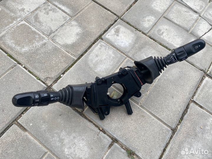 Переключатель Chevrolet Lacetti хэтчбек 1.6 2004