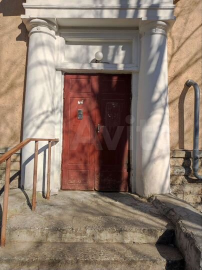 Комната 16 м² в > 9-к., 3/3 эт.