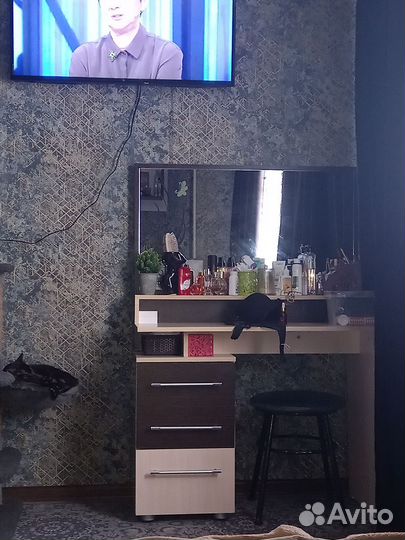 Трюмо + стул