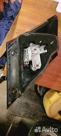 Задний фонарь w221 S-class