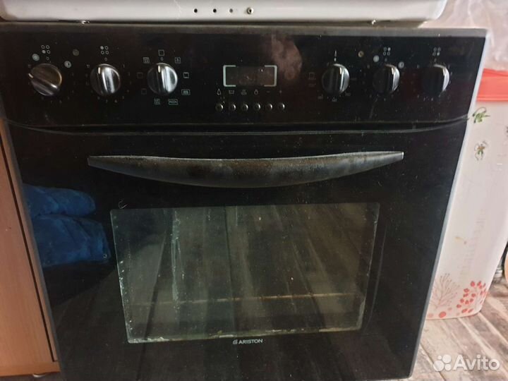 Духовой шкаф