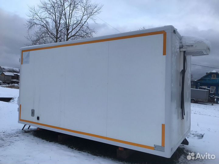 Грузовой фургон