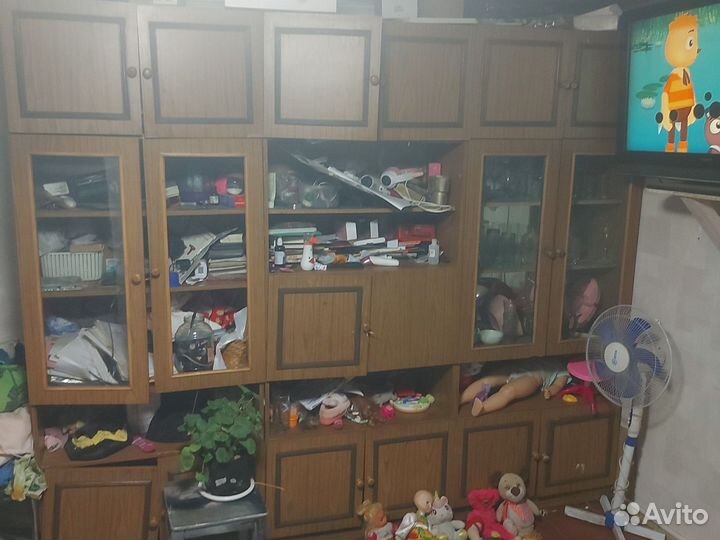 Продам шкаф стенка