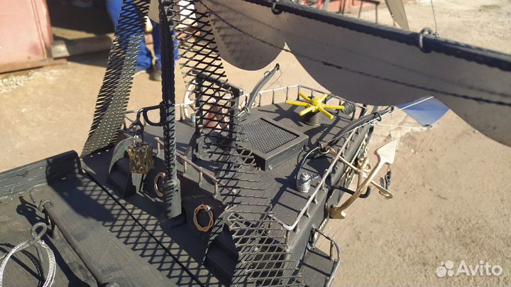 Мангал Корабль