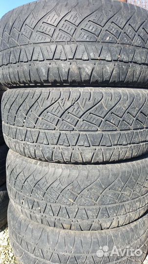 Michelin Latitude Cross 235/50 R18 97H