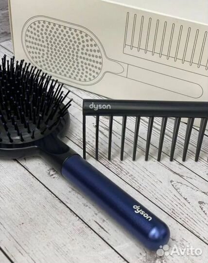 Расческа Dyson