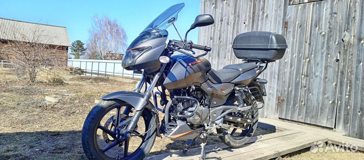 Мотоцикл bajaj pulsar 180
