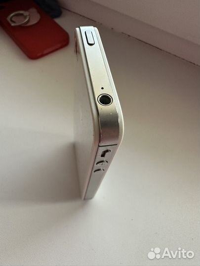 iPhone 4S, 8 ГБ