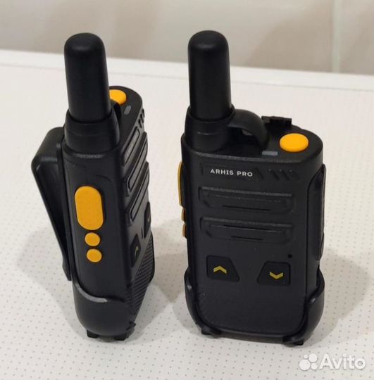 Рация радиостанция с гарнитурой и наушником