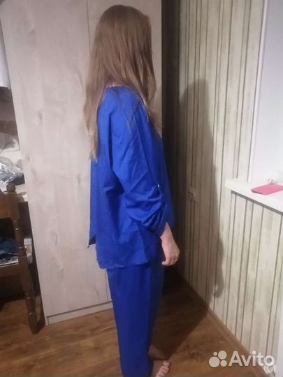 Костюм женский