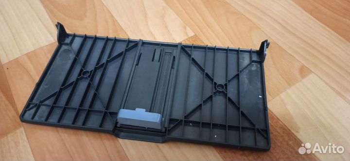 Входной лоток HP LJ 1010