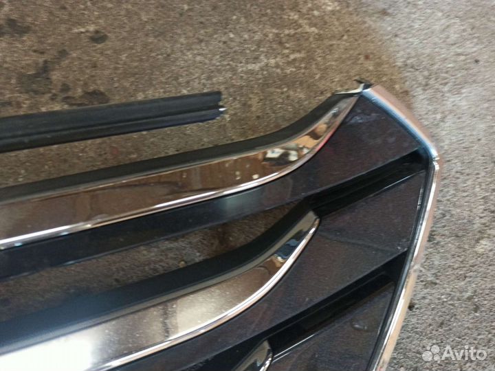 Решетка радиатора hyundai santa fe 3