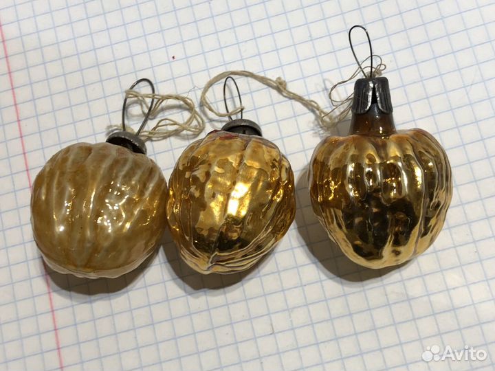 Новогодняя елочная игрушка орехи времен СССР