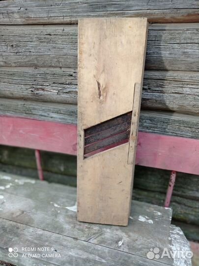 Старинная деревянная шинковка для капусты