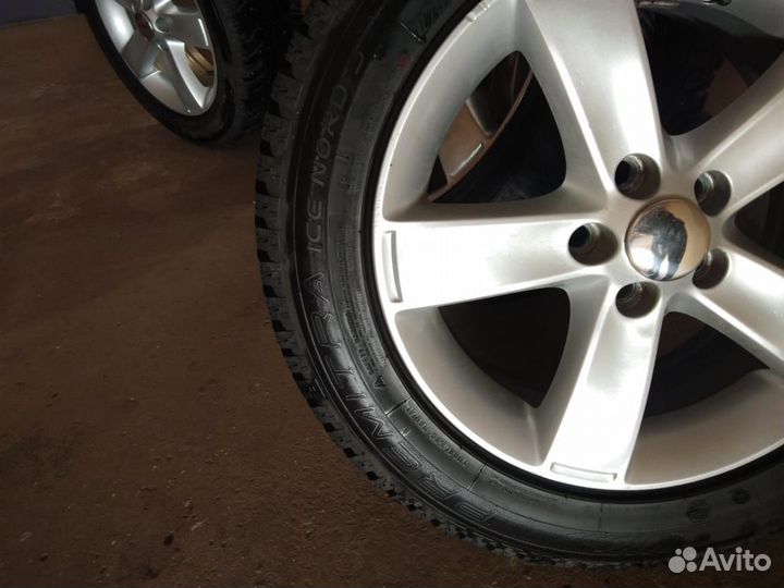 Колеса 225/55/17 зимние