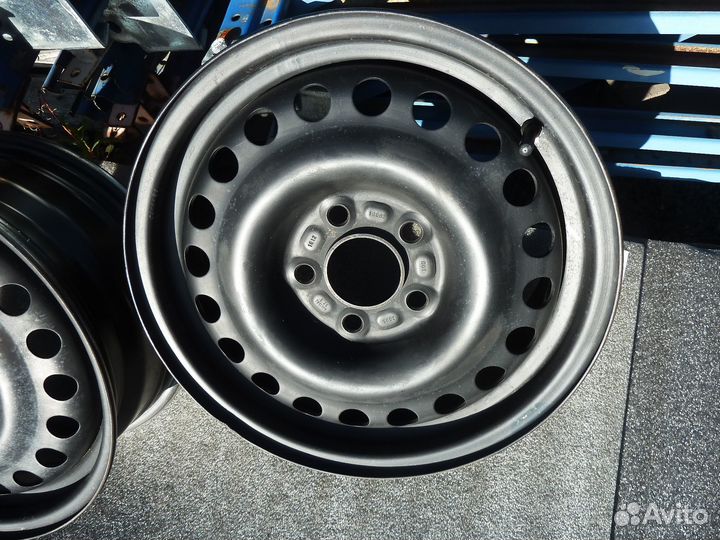 Диски ориг. б\у R15 Ford Transit Connect \ Tourneo