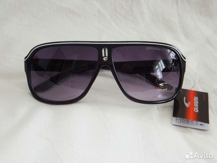 Очки Carrera 19 с чехлом